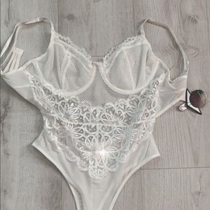 Lingerie lace bodysuit